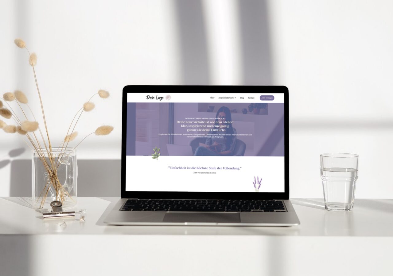 Titelbild Blog Website erstellen lassen vs. Website selbst erstellen